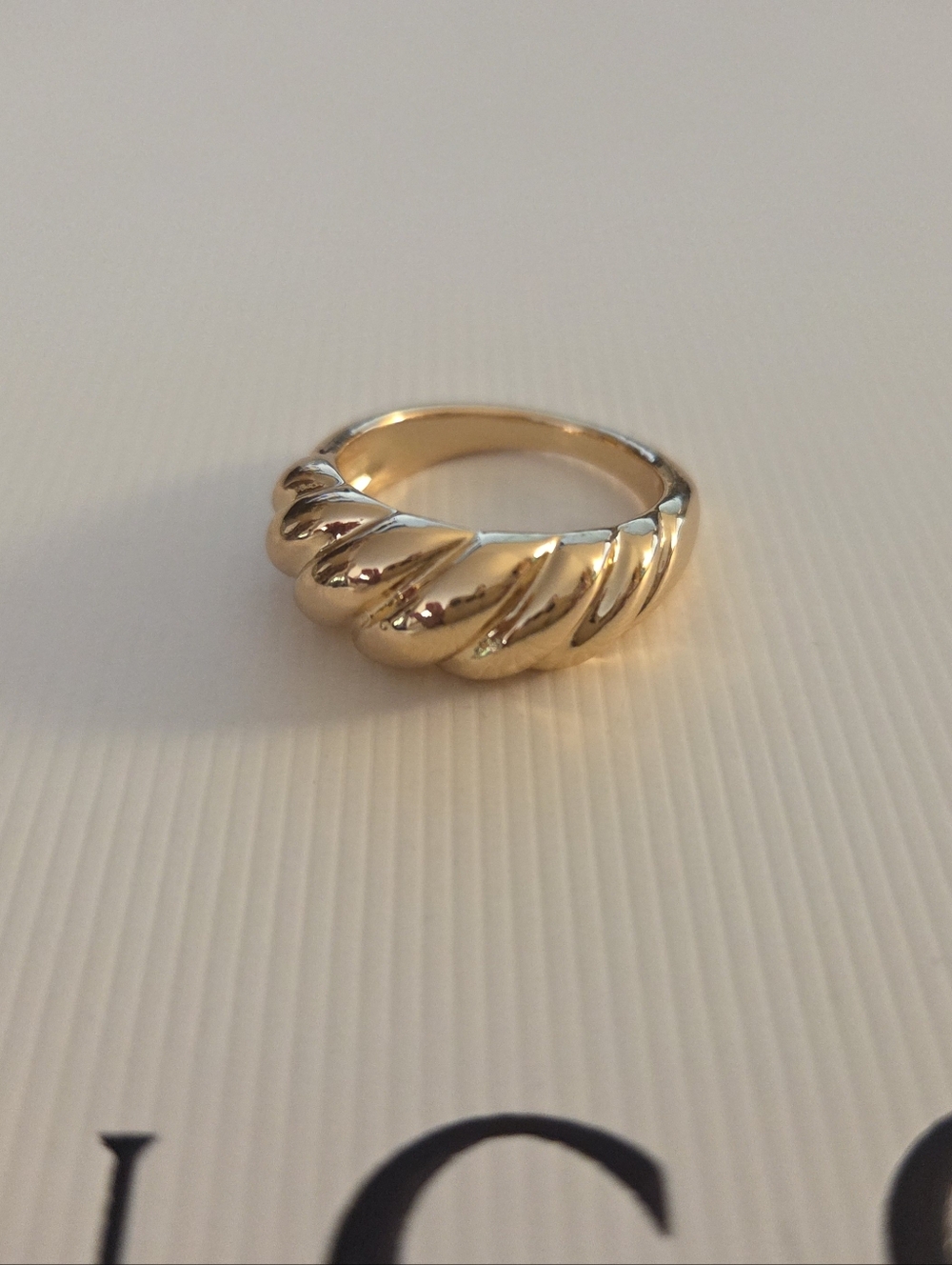 🔷️ Gold Twisted Dome Ring - Women Jewelry Size 7 NWT